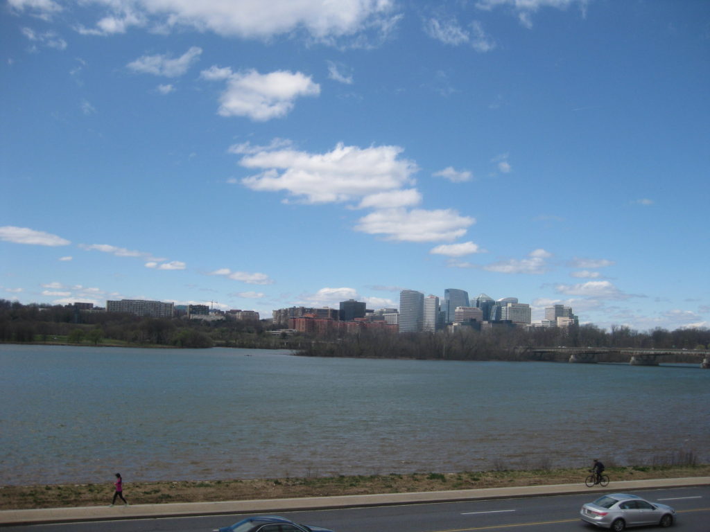 rosslyn virginia lincoln memorial view 1024x768 - Washington D.C. and Cherry Blossoms 2019