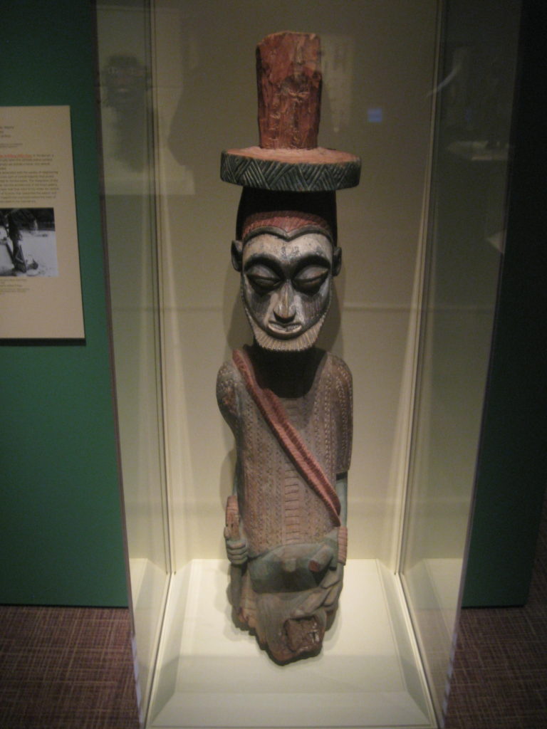 african art museum display e1554678000389 768x1024 - Washington D.C., Cherry Blossoms, and National Museum of African Art April 2019